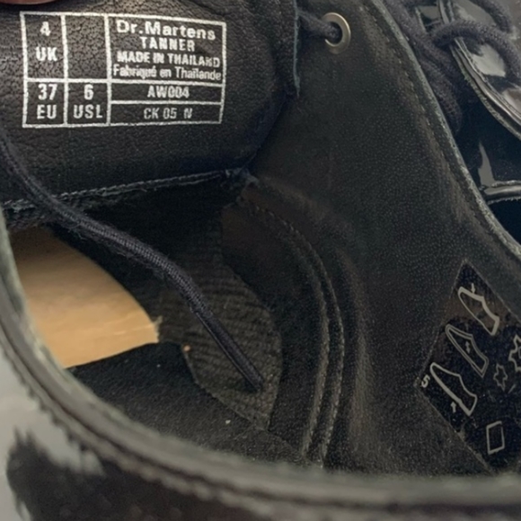 Dr. Martens Tanner Patent Leather Oxford - Picture 8 of 10